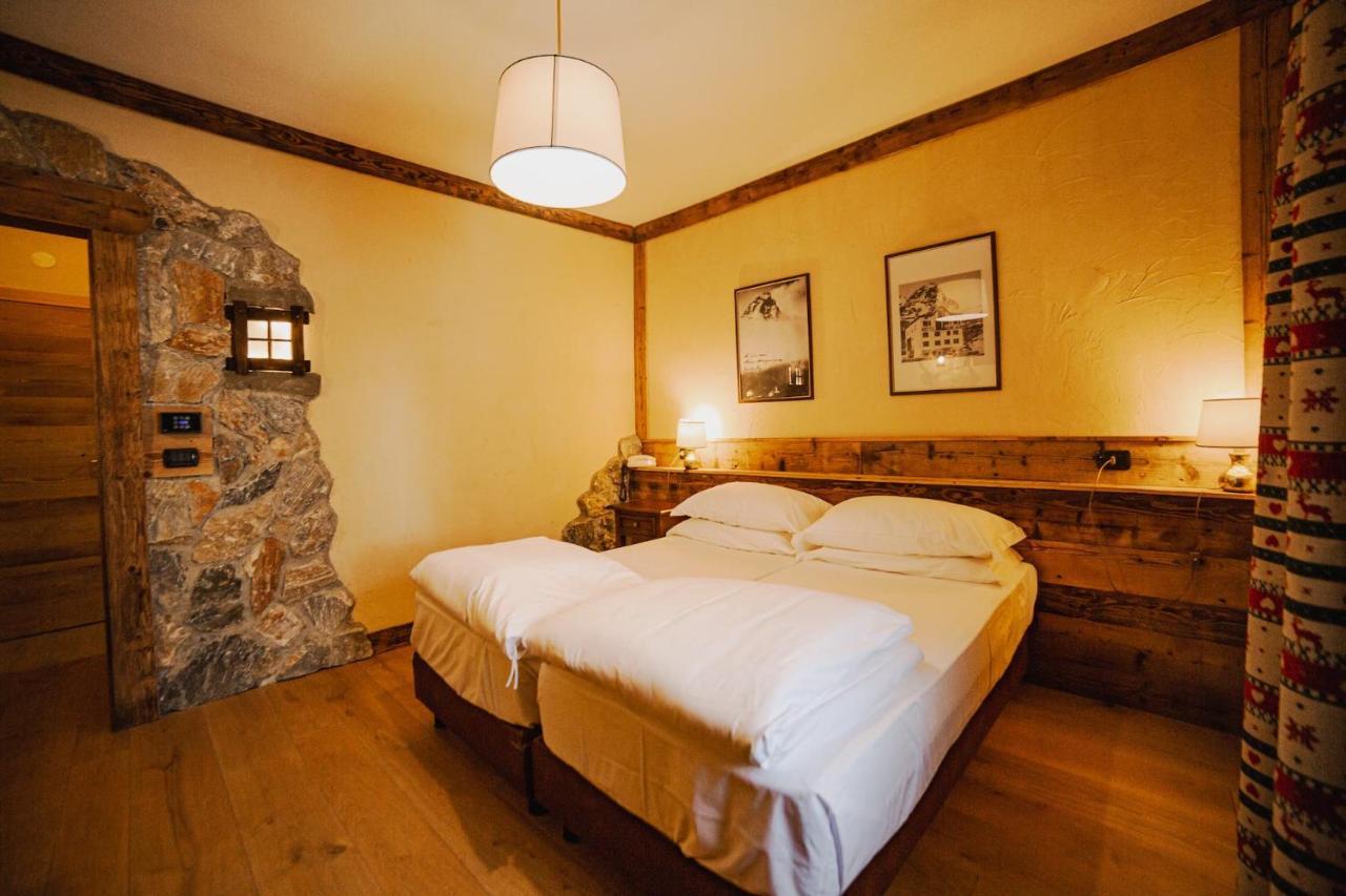 Hotel Jumeaux Breuil-Cervinia Kültér fotó