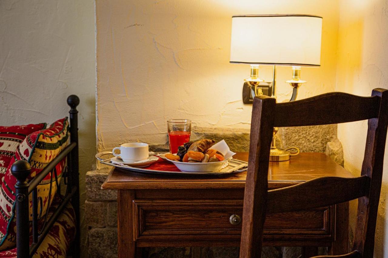 Hotel Jumeaux Breuil-Cervinia Kültér fotó