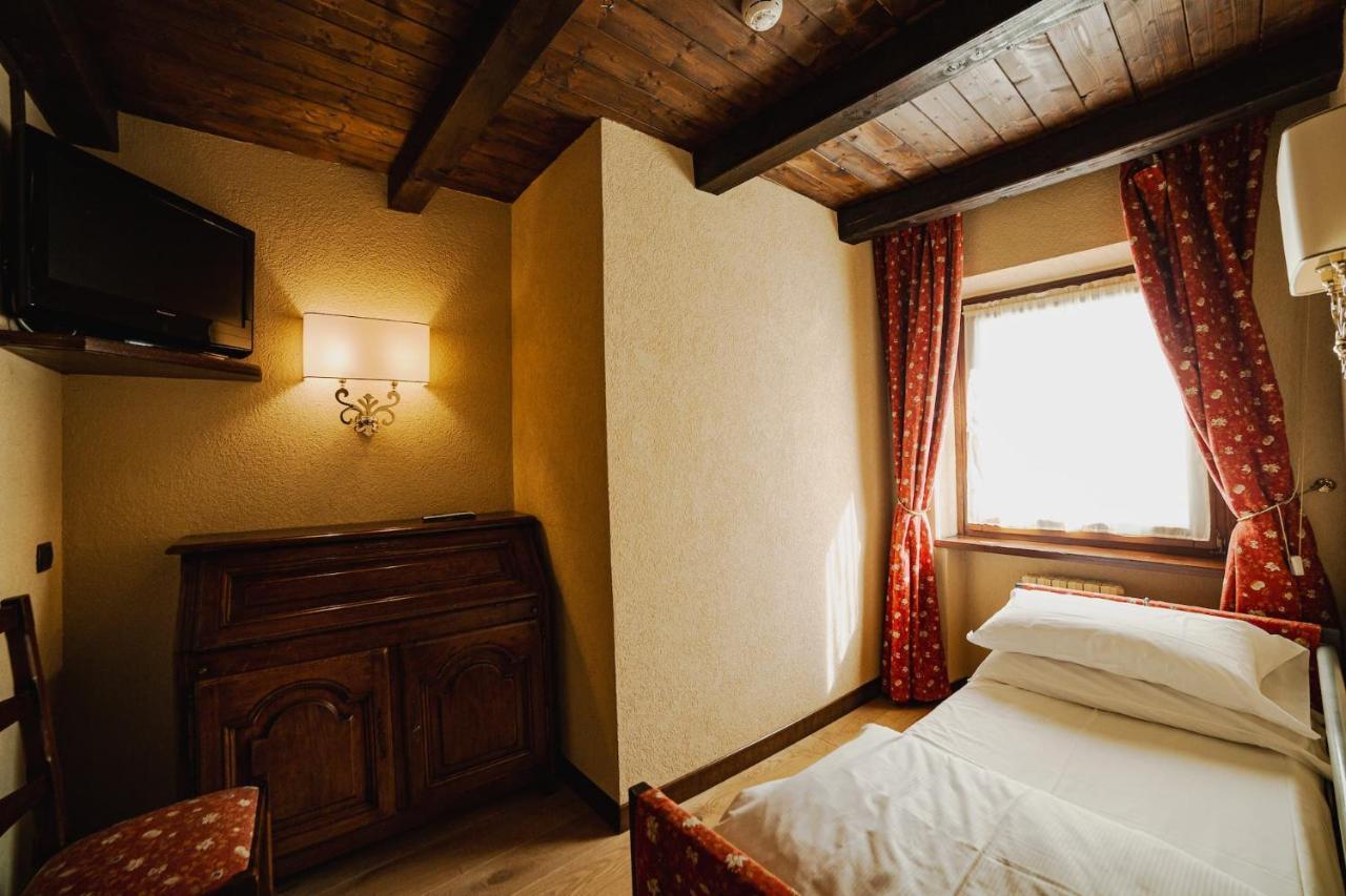 Hotel Jumeaux Breuil-Cervinia Kültér fotó