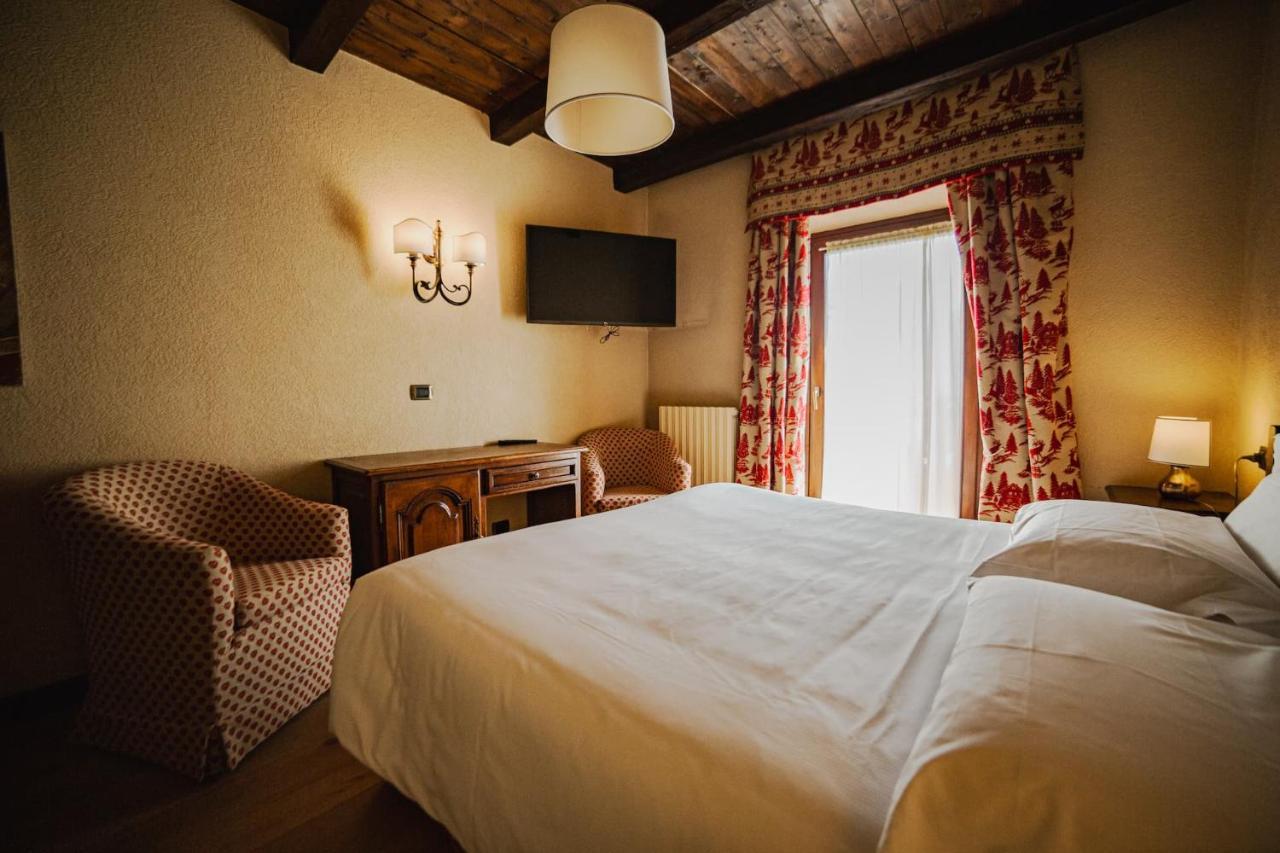 Hotel Jumeaux Breuil-Cervinia Kültér fotó