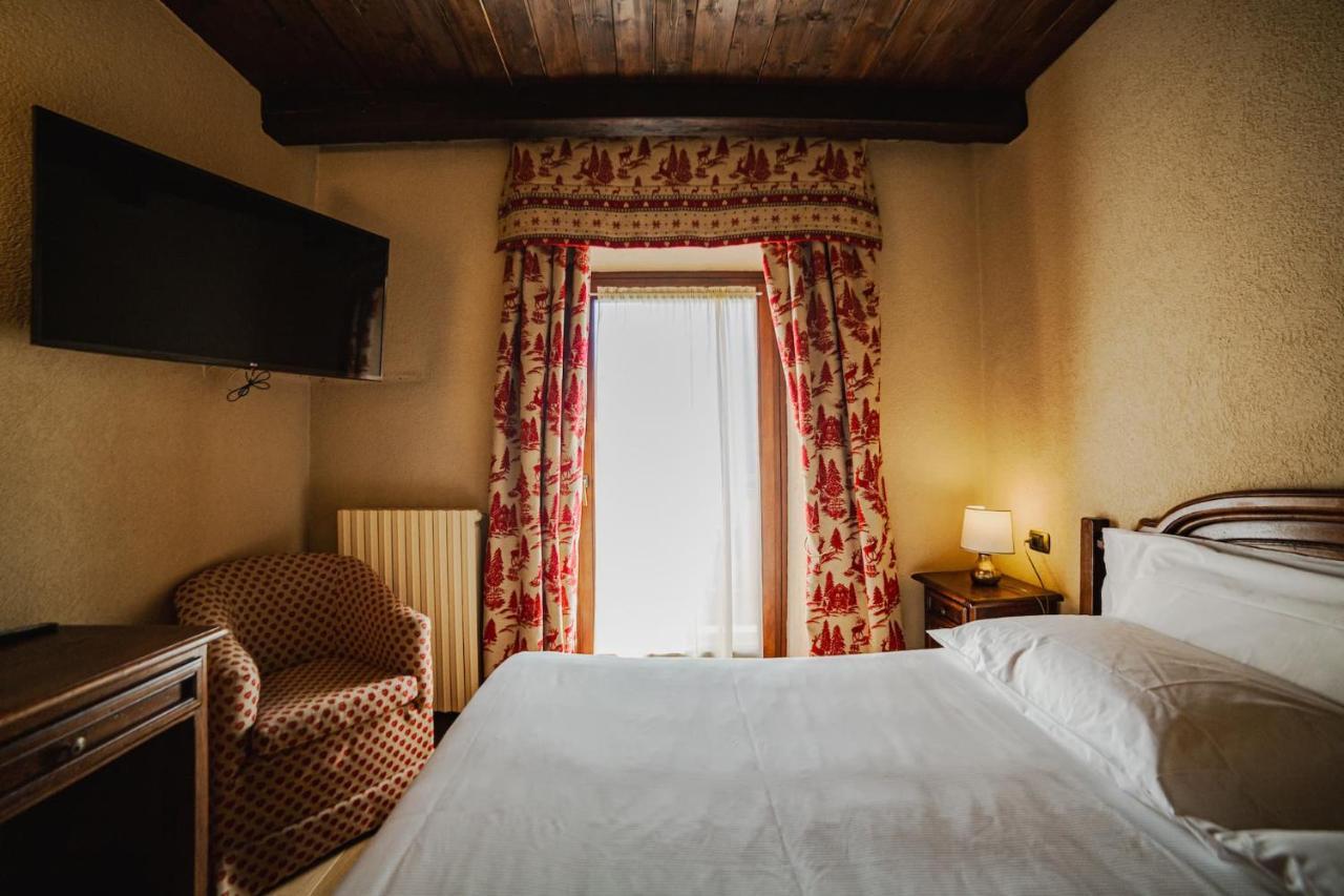Hotel Jumeaux Breuil-Cervinia Kültér fotó