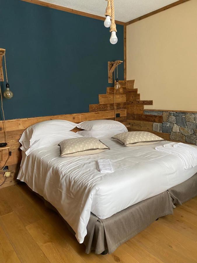 Hotel Jumeaux Breuil-Cervinia Kültér fotó