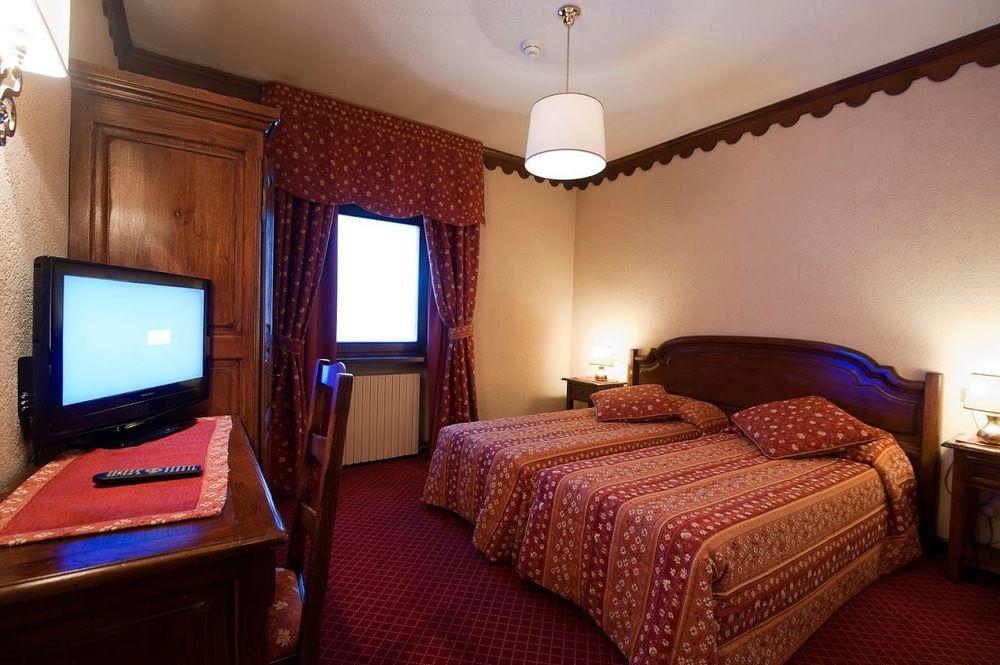 Hotel Jumeaux Breuil-Cervinia Kültér fotó