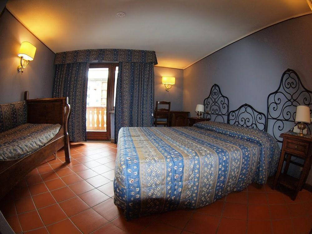 Hotel Jumeaux Breuil-Cervinia Kültér fotó