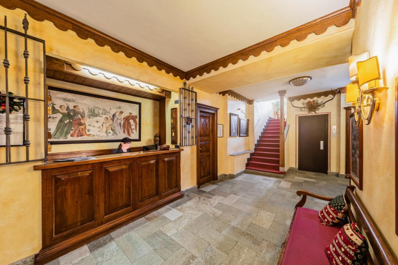 Hotel Jumeaux Breuil-Cervinia Kültér fotó